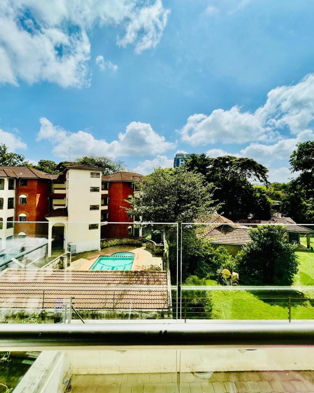Astoria Luxury Apartments Nairobi, Lavington ภายนอก รูปภาพ