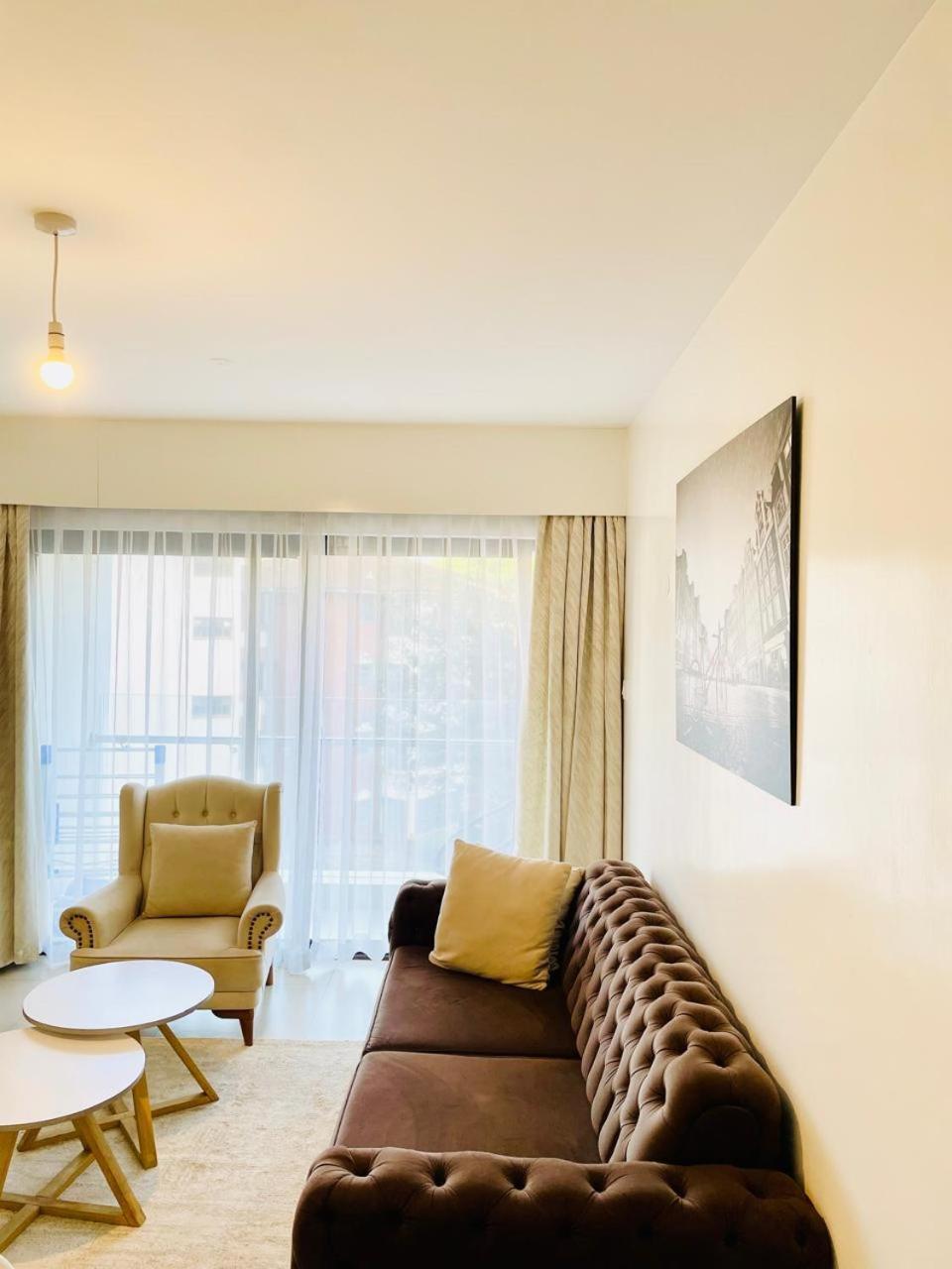 Astoria Luxury Apartments Nairobi, Lavington ภายนอก รูปภาพ