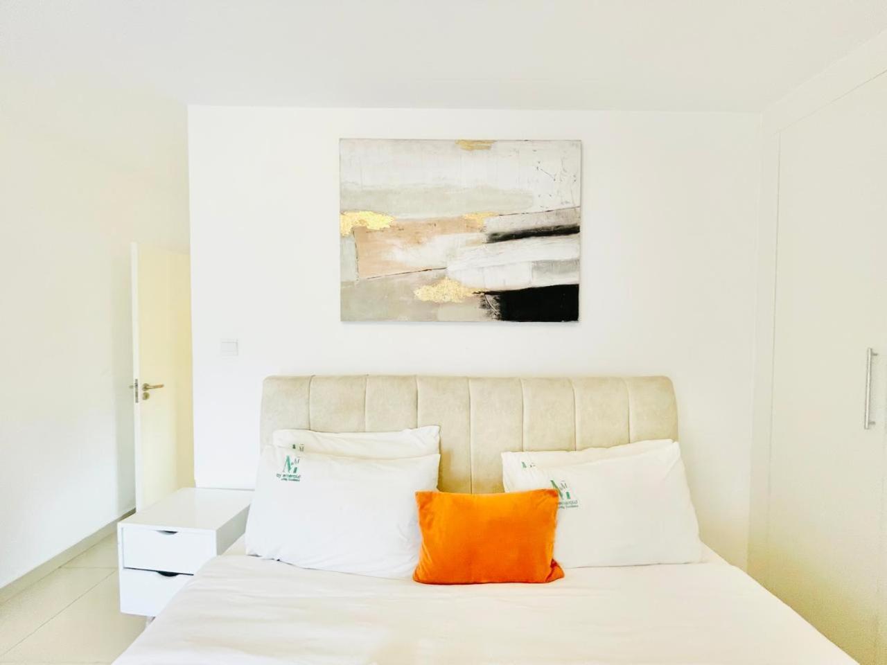 Astoria Luxury Apartments Nairobi, Lavington ภายนอก รูปภาพ